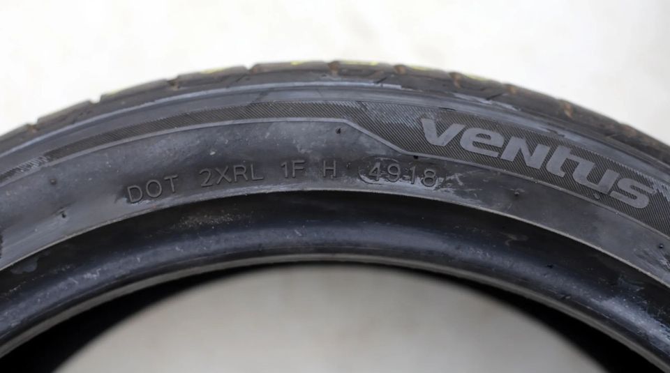 2xSOMMERREIFEN 225/40R18 92W XL HANKOOK VENTUS PRIME3 49/18 6,6mm in Berlin