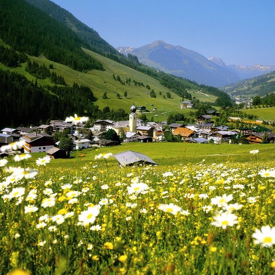 Wanderurlaub Österreich - Hotel für Urlaub inkl. Therme Wellness in Gräfelfing