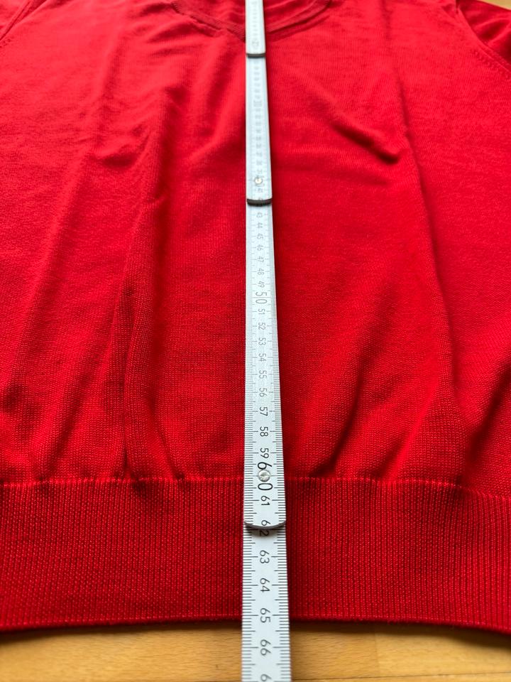 Maerz Pullover mit V-Ausschnitt Gr. 52 rot sehr guter Zustand in Dudeldorf - Ordorf