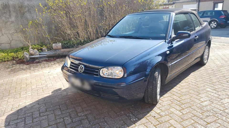 VW Golf Cabrio 2.0 "Last Edition" in Braunschweig