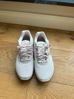 Nike Damen Schuhe Hessen - Gelnhausen Vorschau