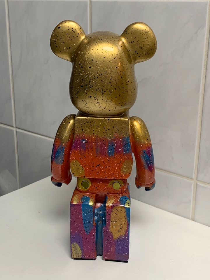 Deko~Bär~Bearbrick~Multicolor~nur 20.- in Karlsfeld