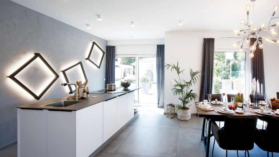 Wunderschönes modernes freistehendes Einfamilienhaus mit dem gewissen Extra in Regnitzlosau