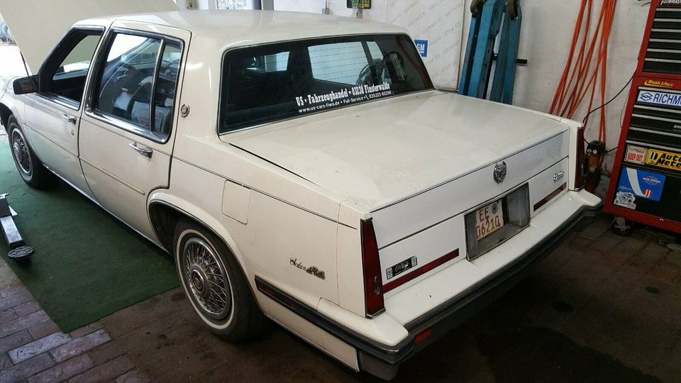 1985-1992 Cadillac Deville/Fleetwood 3rd.Bremslicht (Heckscheibe) in Sonnewalde