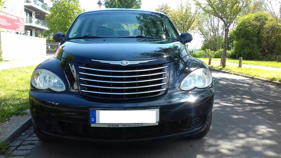 Chrysler PT Cruiser 1.6 Classic Klima TüV neu in Wiesbaden