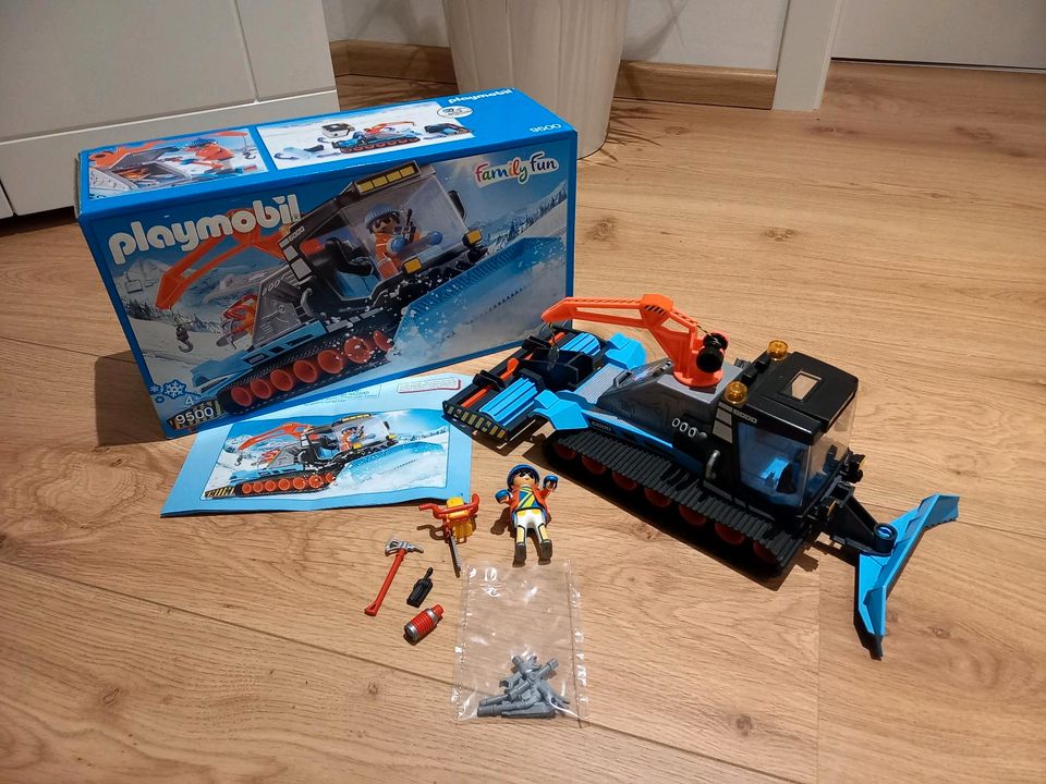 Playmobil Family Fun- Pistenraupe 9500 in Friedewald