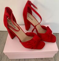rote Sommer Schuhe Gr. 42 Nordrhein-Westfalen - Paderborn Vorschau
