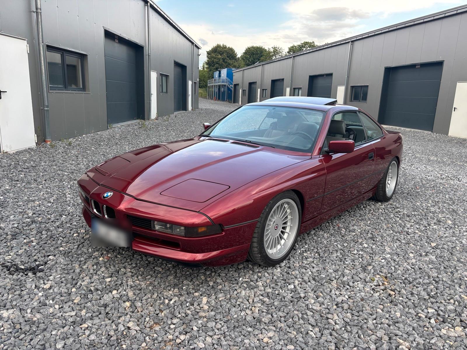 Abbildung des Autos BMW 850i V12