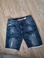 kurze Jeanshose  size S Sachsen - Pirna Vorschau