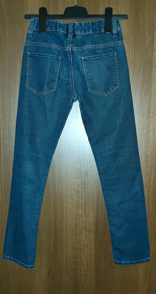 Jeans Hose Junge Gr 146 C&A in Wehnde