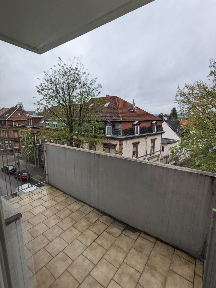 Renovierte 2 Zimmer Wohnung mit Balkon im Zentrum von KL in Kaiserslautern