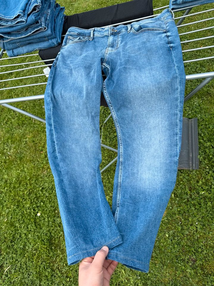 C&A Slim Jeans W38 L30 in Meudt