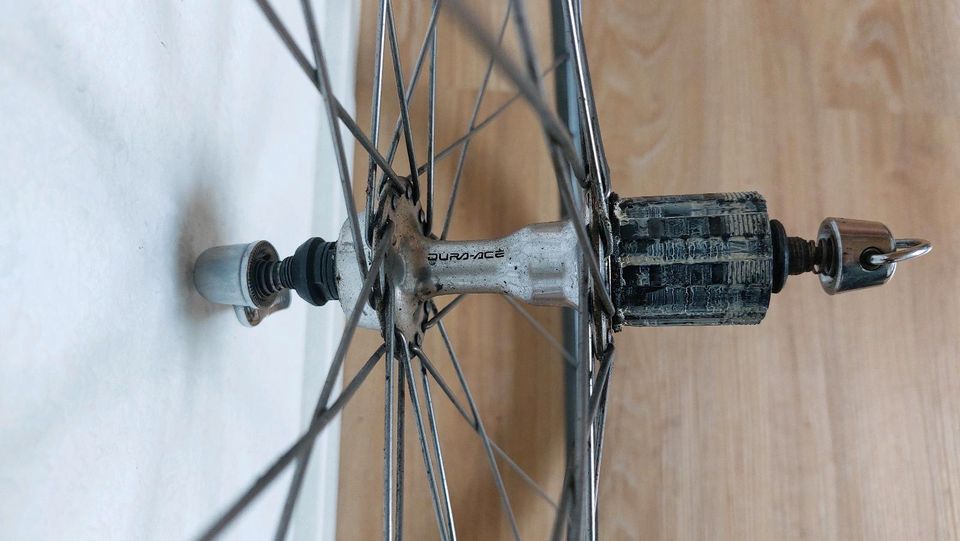 Shimano Dura Ace 7400 Laufrad Hinterrad in Saarbrücken