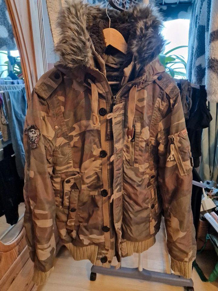 KHUJO Camouflage Jacke mega xl in Niedersachsen - Leer (Ostfriesland) |  eBay Kleinanzeigen ist jetzt Kleinanzeigen