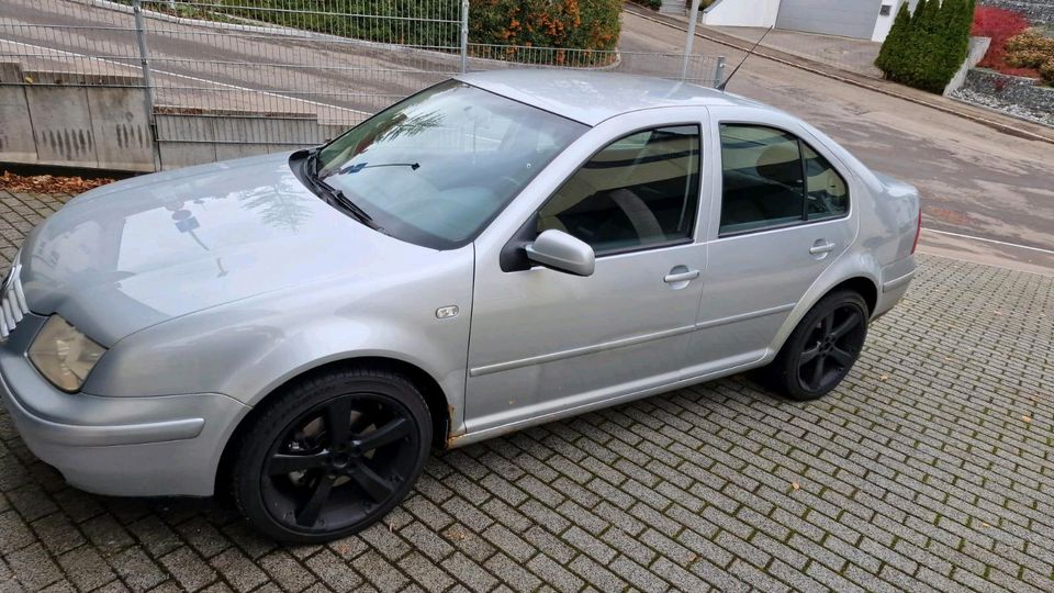 VW Bora 1,8T Limosine in Eningen