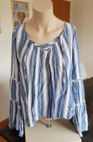 Hollister California Gr. XS Bluse blau weiß Oberteil mit Spitze Nordrhein-Westfalen - Brilon Vorschau