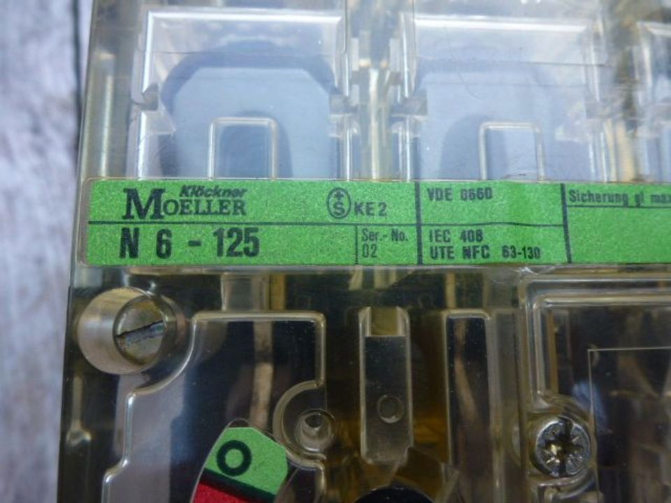 Leistungsschalter Klöckner Moeller N6-125 Ue 660 VAC~ aus Schalt. in Halle