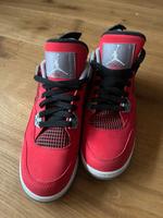 Jordan Retro 4 Toro red rot Schleswig-Holstein - Bargteheide Vorschau