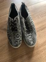 NEU.Sneaker von H&M in Gr.40 Rheinland-Pfalz - Koblenz Vorschau