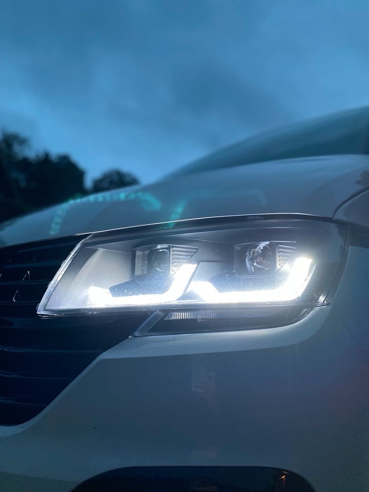 VOLL LED Scheinwerfer schwarz für VW T6.1 ab 2019 in Weimar