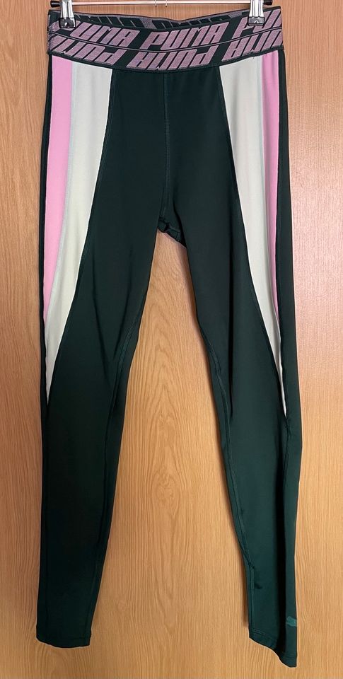 Sport-Leggings der Marke Puma in Größe M, grün, rosa in Altenkirchen