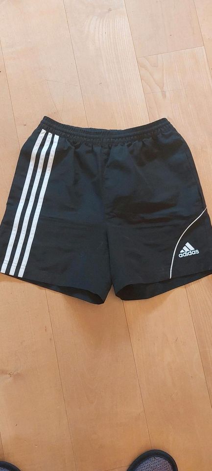 Hose - Sport - Adidas - Größe 140 in Raubling