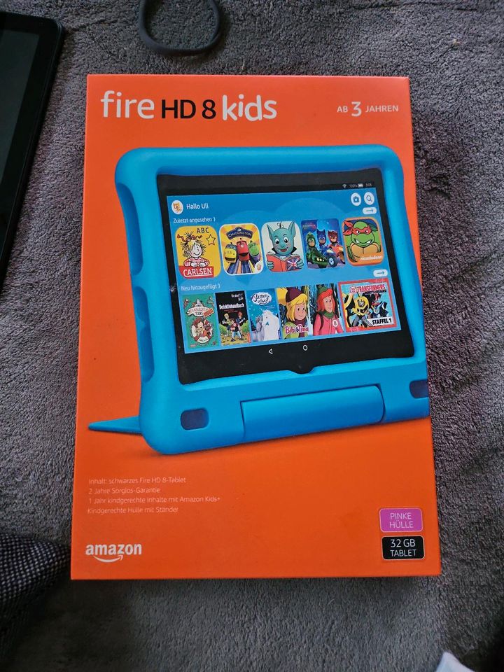 Amazon Fire 8 Tablet in Stuhr