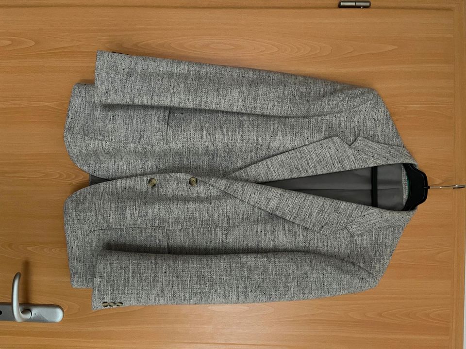 Blazer / Jacke/ Sakko im Tweed Style, Wolle, benutzbare Taschen in Eschbach