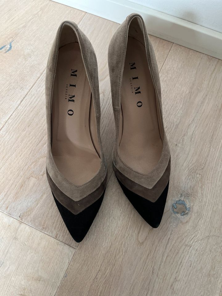 Pumps Wildleder Mimo Venezia 39,5 Schuhe in Hattenhofen