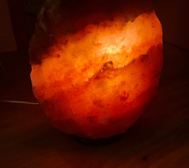 Salzstein Lampe Himalaya Salzkristall, groß 20-22kg in Gera