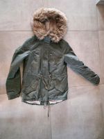 H+M Winterjacke khaki Gr.XS 158/164 Hessen - Biebertal Vorschau