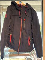 Softshelljacke von Superdry Gr.S mit Teddystoff Niedersachsen - Bad Salzdetfurth Vorschau