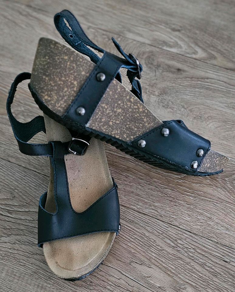 Tolle Kork Keilsandalette im Clogs Stil/top! in Hilgert