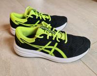 *ASICS* Sneaker/Schuhe/Sportschuhe Gr.39,5 Hessen - Kassel Vorschau