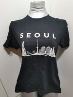 T-Shirt schwarz M 38 Seoul Skyline Südkorea 100% Baumwolle Nordrhein-Westfalen - Nümbrecht Vorschau