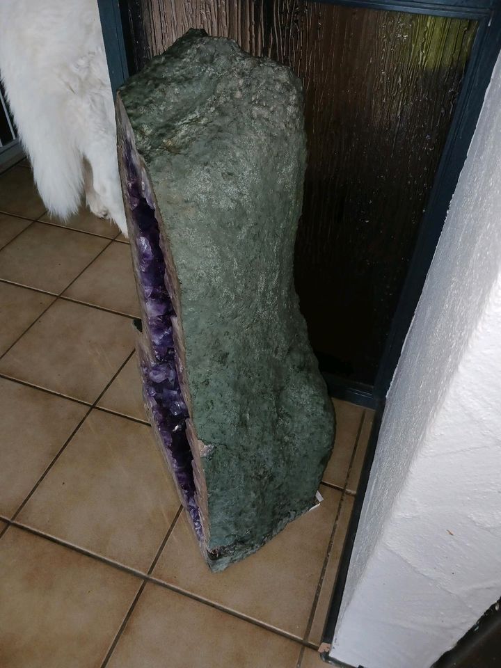 Sehr großer Amethyst 90 x 50 x 30 cm in Winnenden