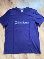 Calvin Klein T-Shirt lila Gr. L 40 42 Top Zustand Hessen - Biebergemünd Vorschau