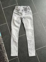 Jeans C&A Mädchen 152 Kr. München - Haar Vorschau