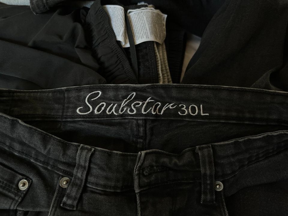 Schwarz, Skinny Jeans von Soulstar 30L in Löningen
