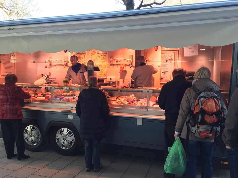 Fürstenrief West - Schweizer Platz -Verkäufer/in Samstag-Mittwoch in Zeilarn