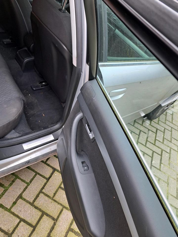 Audi a4 b7 2.0 tdi Bastlerfahrzeug öl pompe defekt in Thedinghausen
