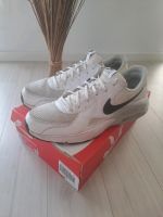 Nike Excee Air Max Herren weiss 46 Sneaker Nordrhein-Westfalen - Bergneustadt Vorschau