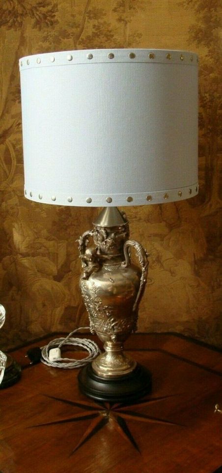 Tischlampe Historismus 1880 Lampe Amphore Vase Urne Amor Putto in Rackwitz