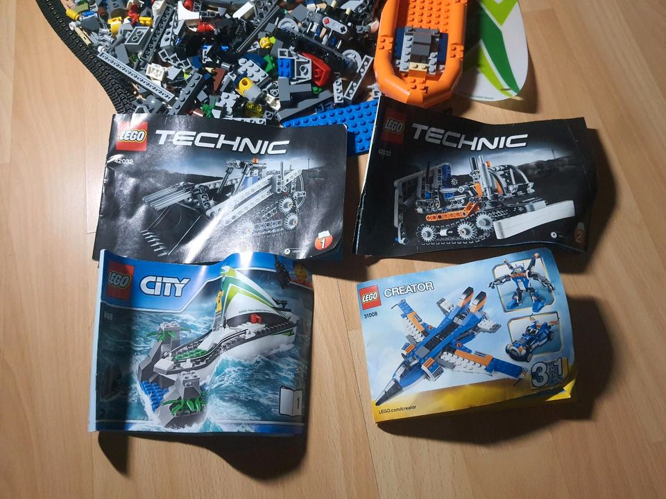 Verschiedene Lego Bauteile in Krefeld