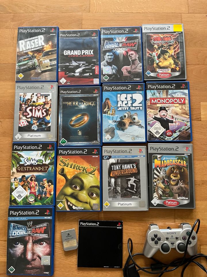 PS2 Spiele + Memory Card + Controller in Hattersheim am Main