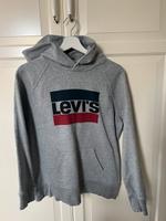 Levi’s Sweatshirt Hoddie grau Gr.L Sachsen-Anhalt - Genthin Vorschau
