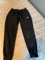 Nike Jogginghose Gr S Berlin - Spandau Vorschau