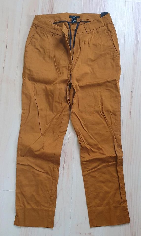 Paket 4 Hosen S M 36 38 gelb ocker Zimt curry weiß H&M Esprit in Schildow