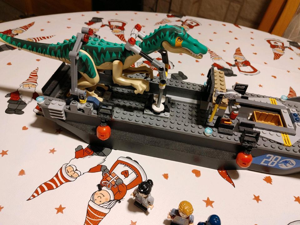 Lego 76942 Flucht des Baryonyx in Schneeberg