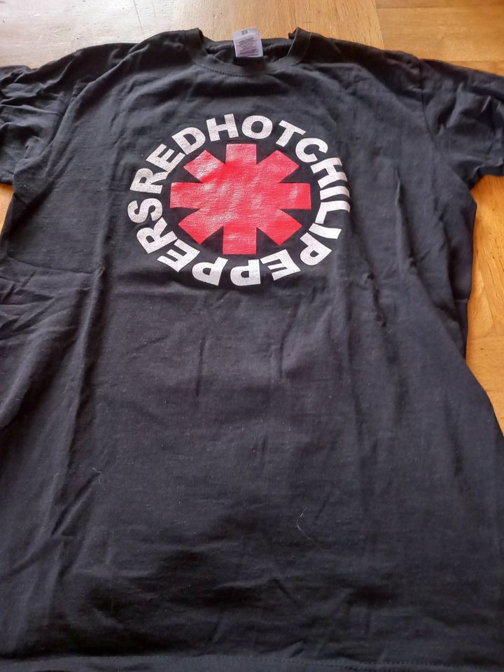 Band Shirts Red Hot Chilli Peppers Motorpsycho Bon Iver Indie in Ofterdingen